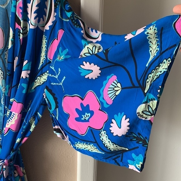 JOSIE NATORI Floral Kabuki Sleeve Coverup Robe - Picture 4 of 9